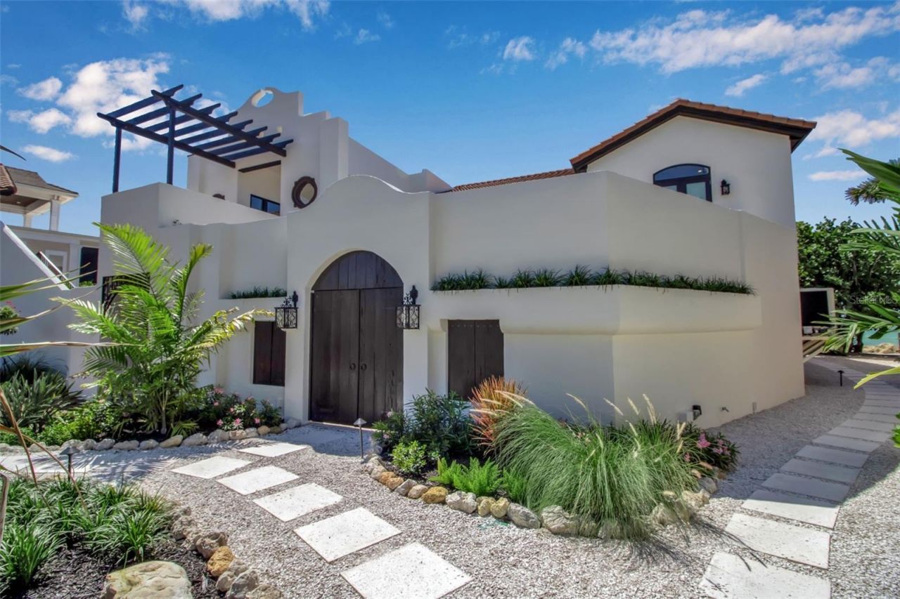121 N Casey Key Road, Osprey, FL 34229 Photo