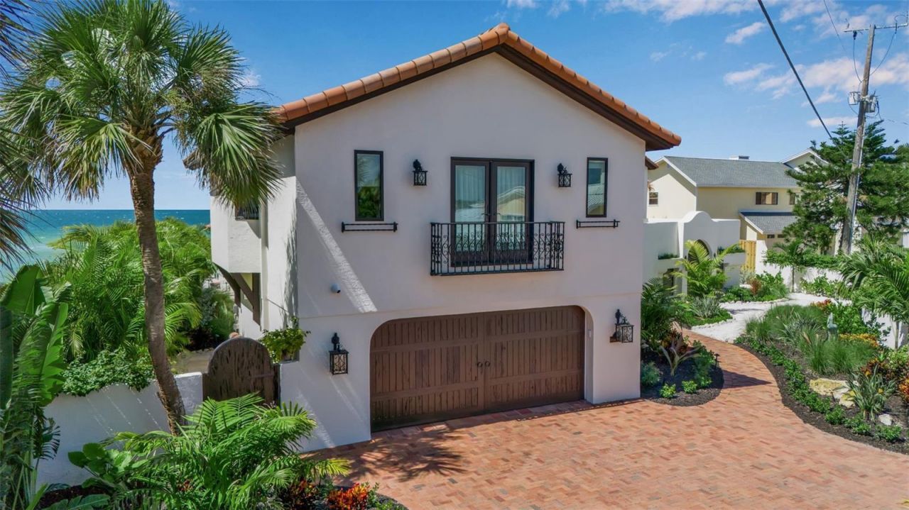 121 N Casey Key Road, Osprey, FL 34229 Photo