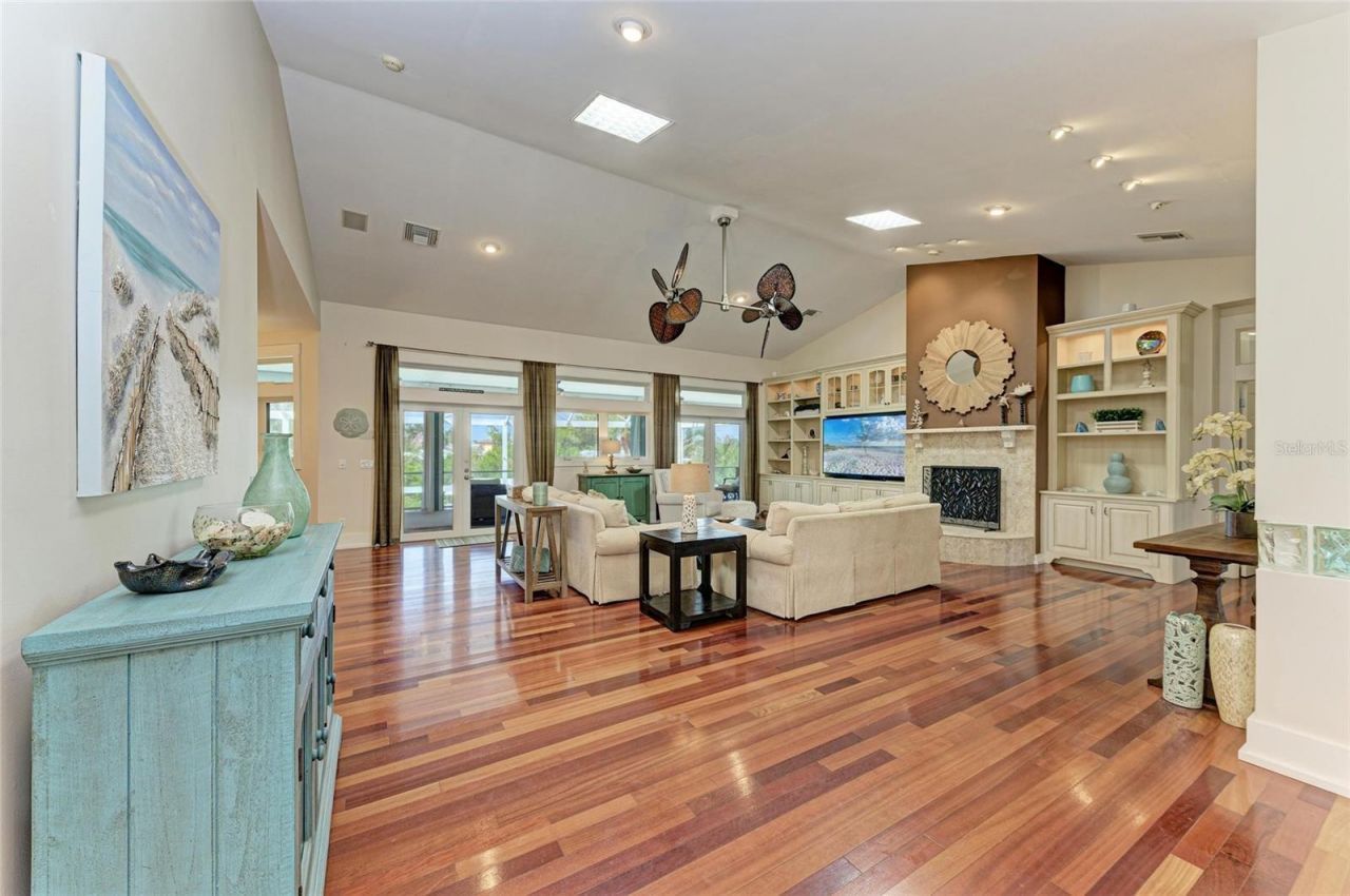 50 Buccaneer Bend, Placida, FL 33946 Photo