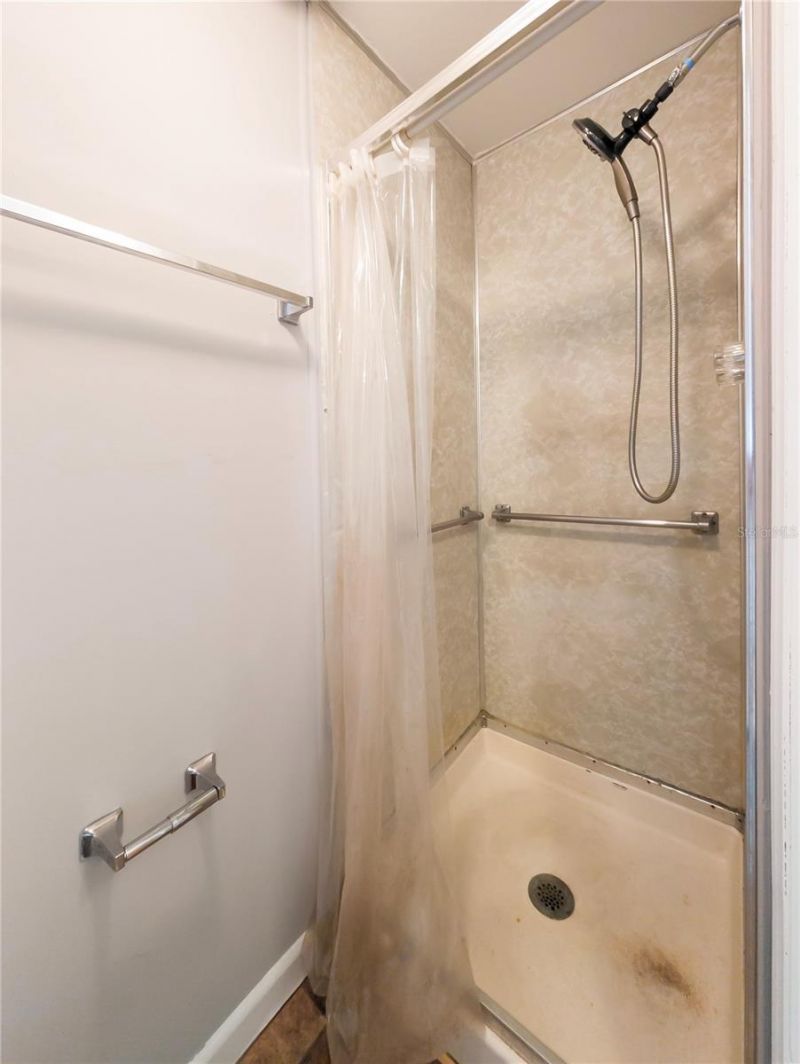 217 Seagull Drive, Tarpon Springs, FL 34689 Photo