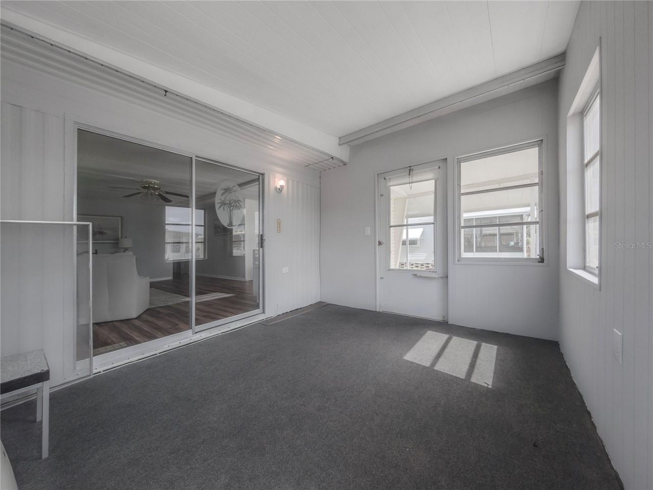 217 Seagull Drive, Tarpon Springs, FL 34689 Photo