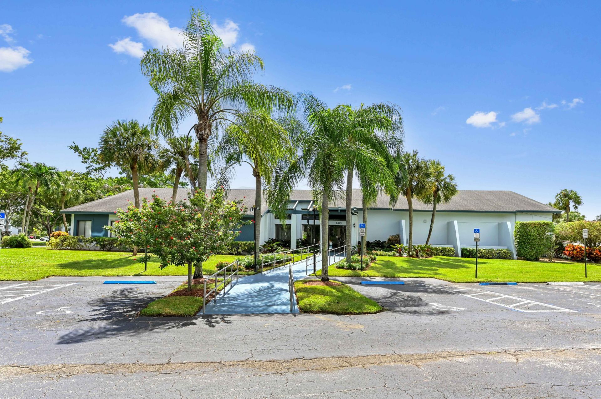 7610 NW 18th Street, Unit 203, Margate, FL 33063 Photo