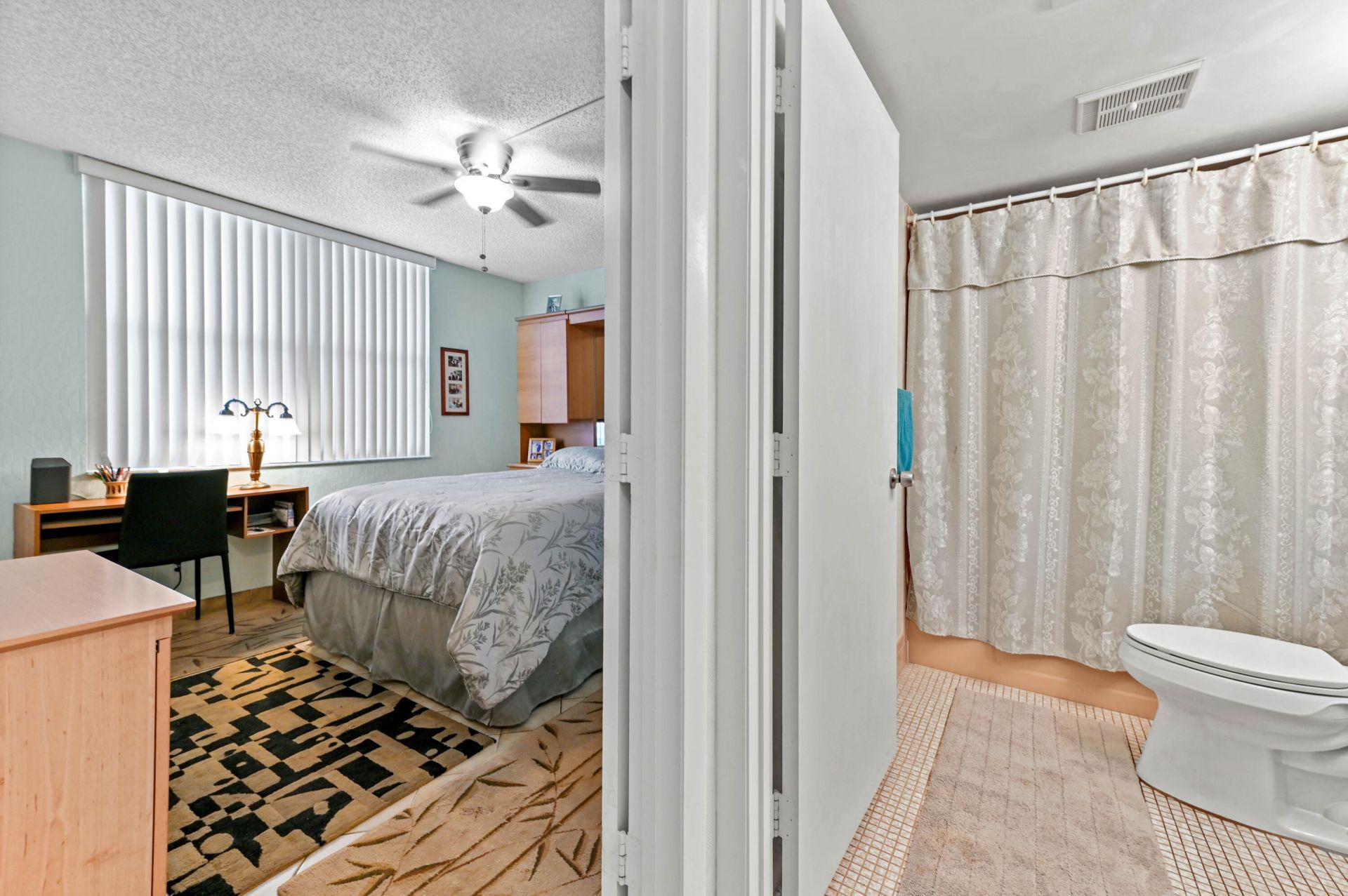 7610 NW 18th Street, Unit 203, Margate, FL 33063 Photo