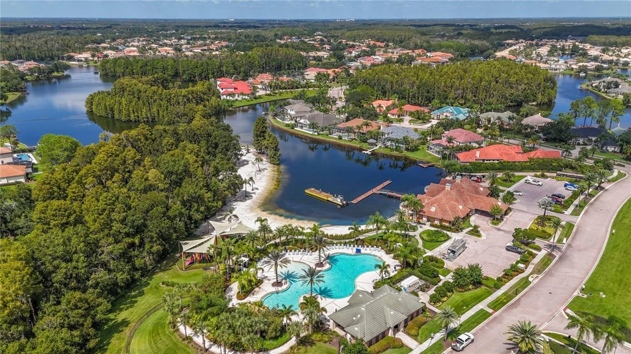 10561 Bermuda Isle Drive, Tampa, FL 33647 Photo