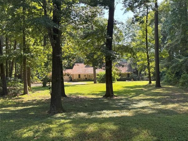 522 Twin Point Drive , Benton, LA 71006