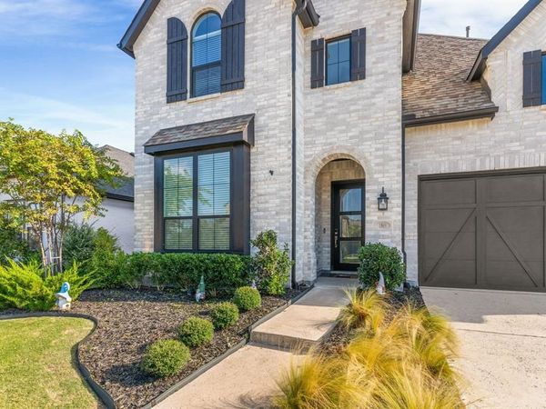 1809 Leo Drive, Van Alstyne, TX 75495