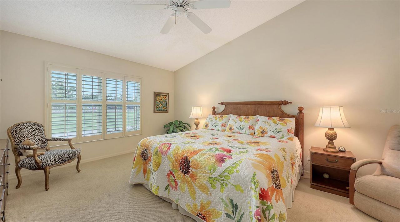 5568 Country Club Way, Sarasota, FL 34243 Photo