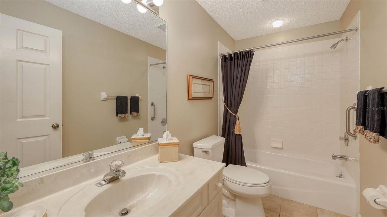 5568 Country Club Way, Sarasota, FL 34243 Photo
