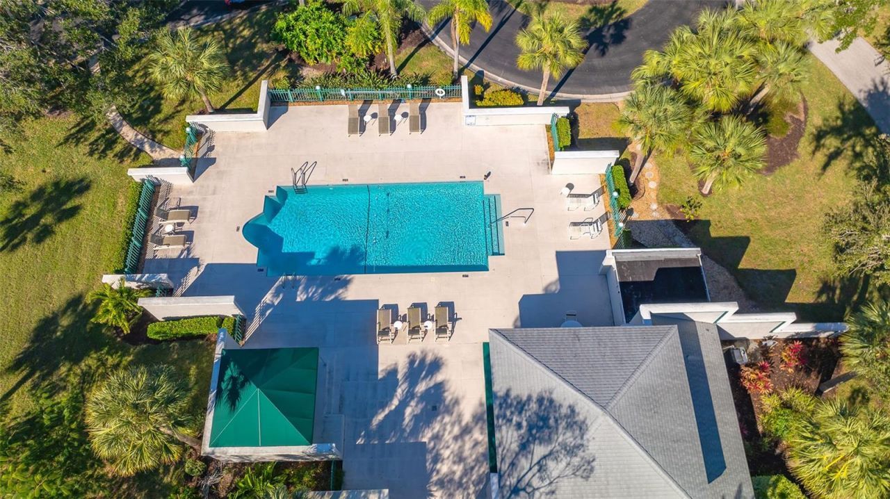 5568 Country Club Way, Sarasota, FL 34243 Photo