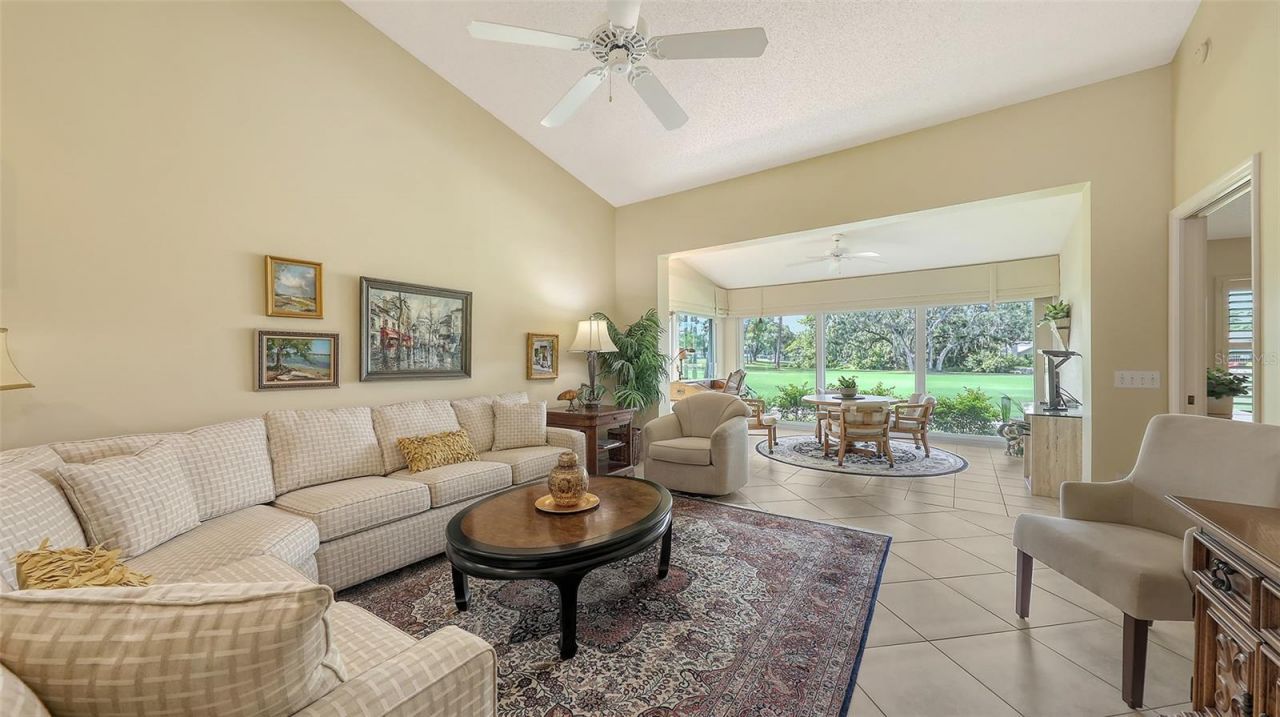 5568 Country Club Way, Sarasota, FL 34243 Photo
