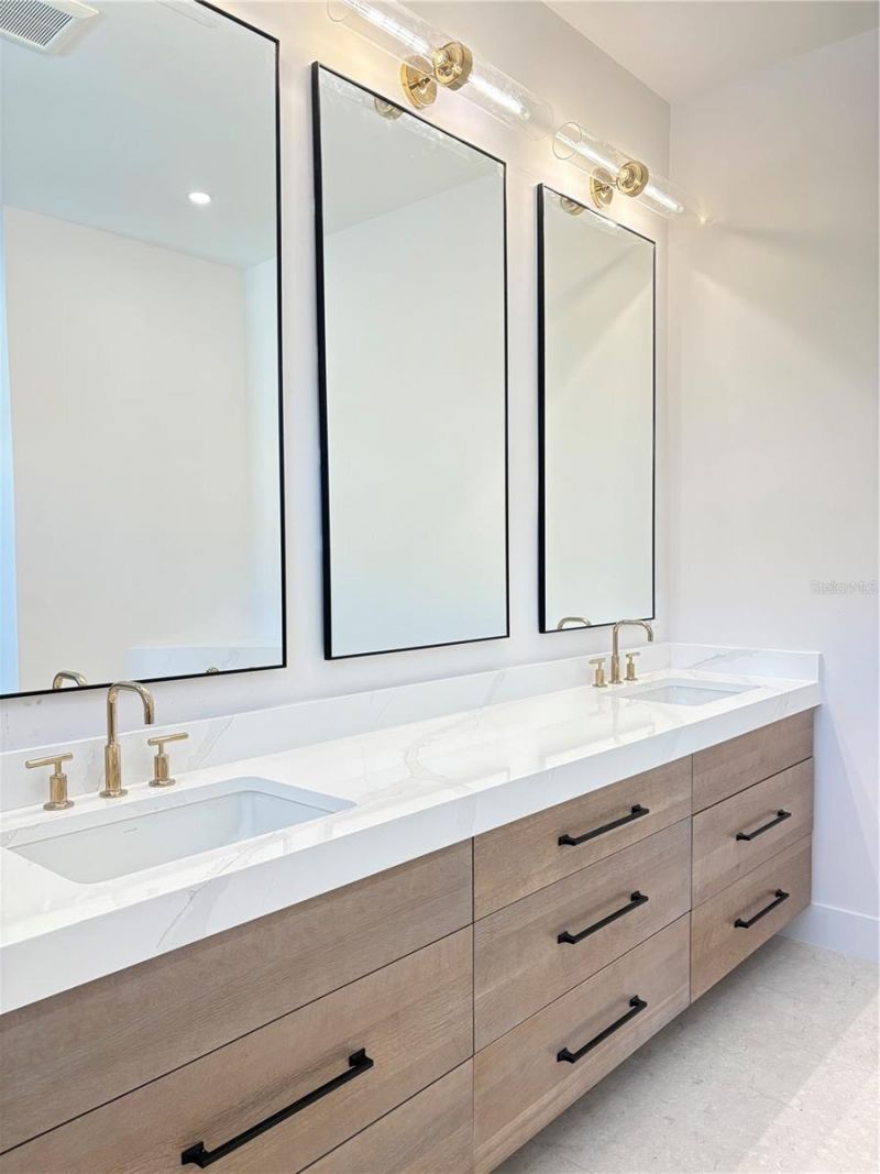 276 Island Circle, Sarasota, FL 34242 Photo