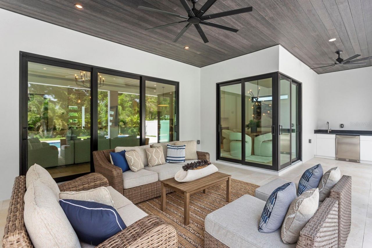 276 Island Circle, Sarasota, FL 34242 Photo