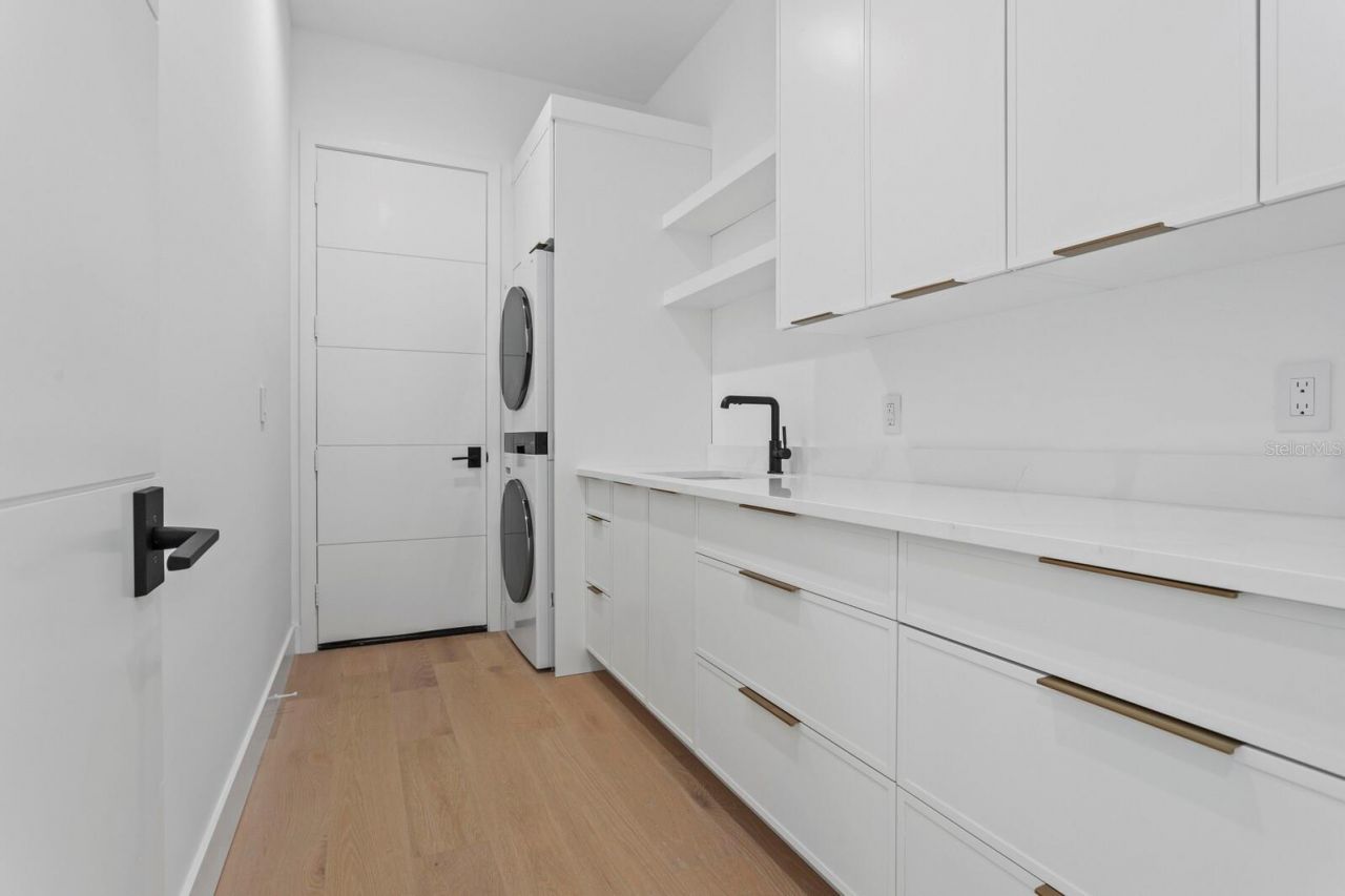 276 Island Circle, Sarasota, FL 34242 Photo