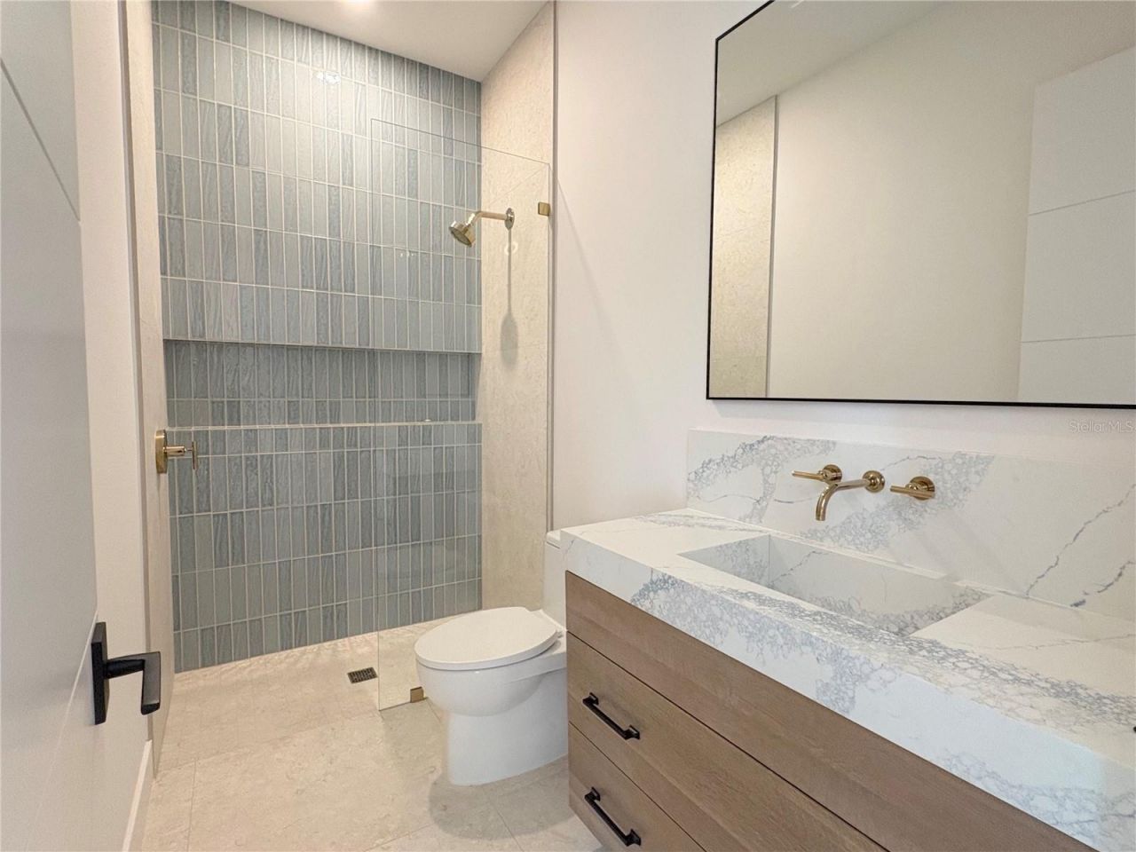 276 Island Circle, Sarasota, FL 34242 Photo