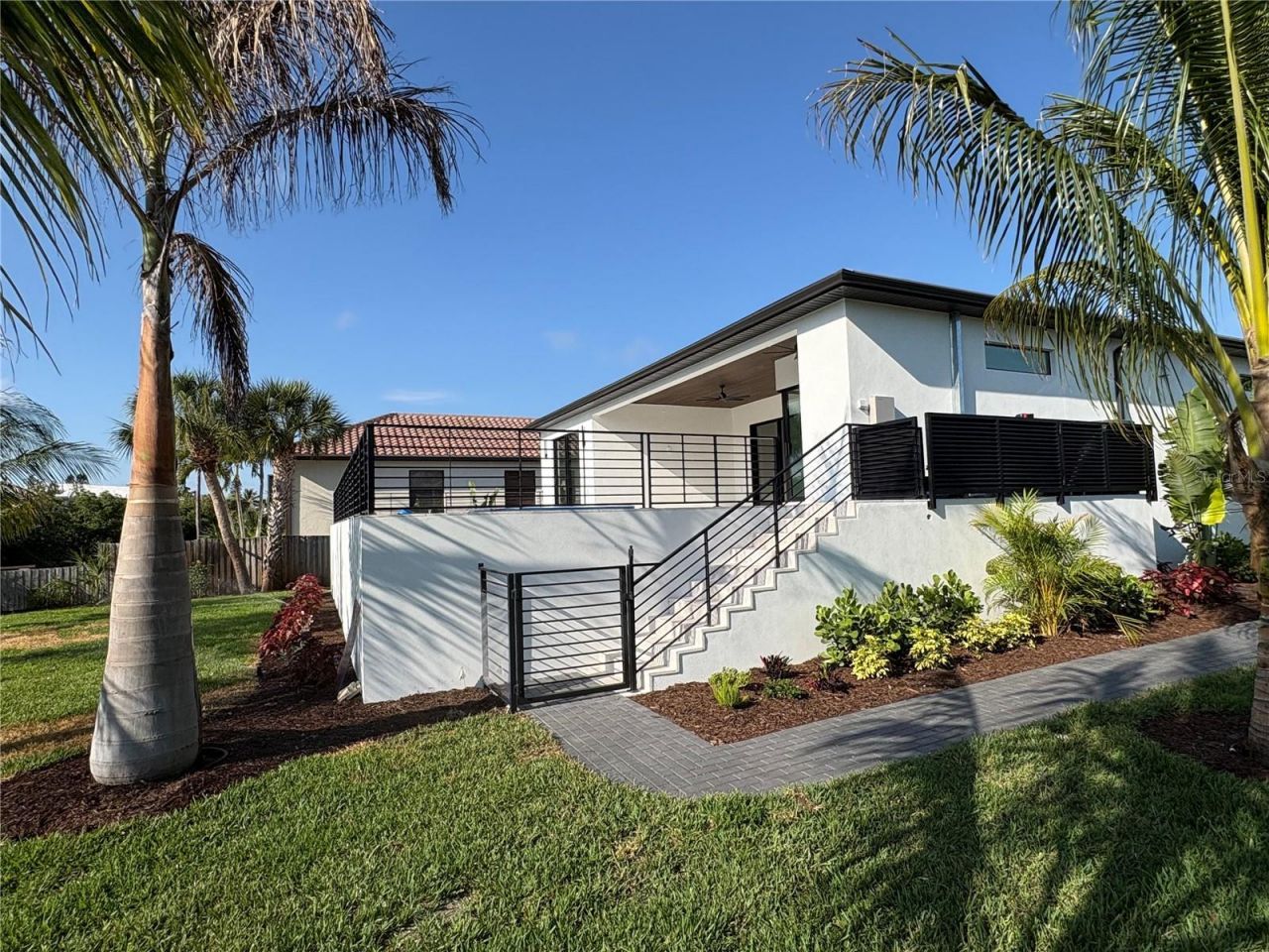 276 Island Circle, Sarasota, FL 34242 Photo