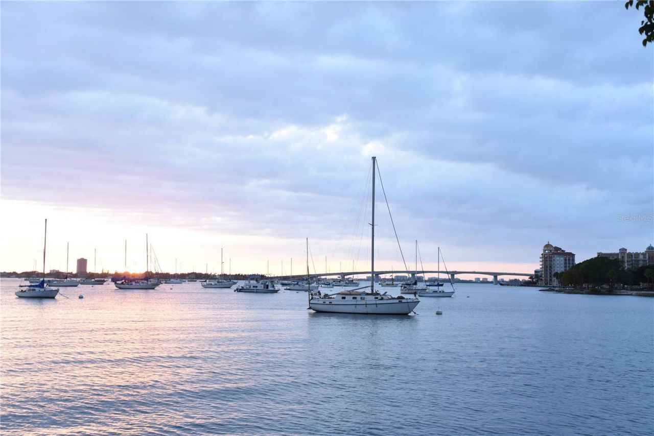 276 Island Circle, Sarasota, FL 34242 Photo