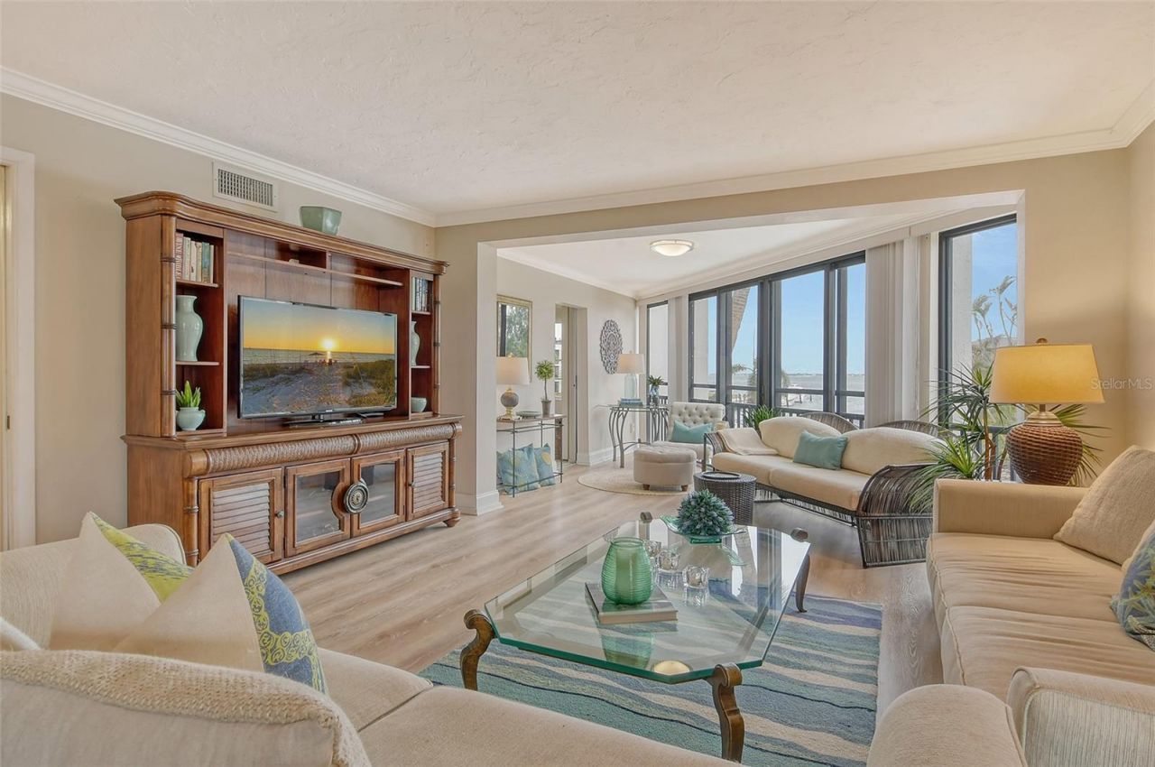 450 Gulf Of Mexico Drive, Unit B207, Longboat Key, FL 34228 Photo