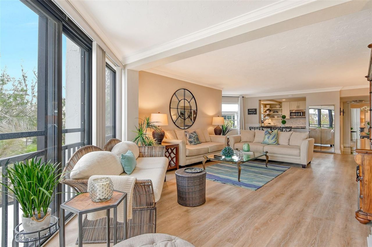 450 Gulf Of Mexico Drive, Unit B207, Longboat Key, FL 34228 Photo