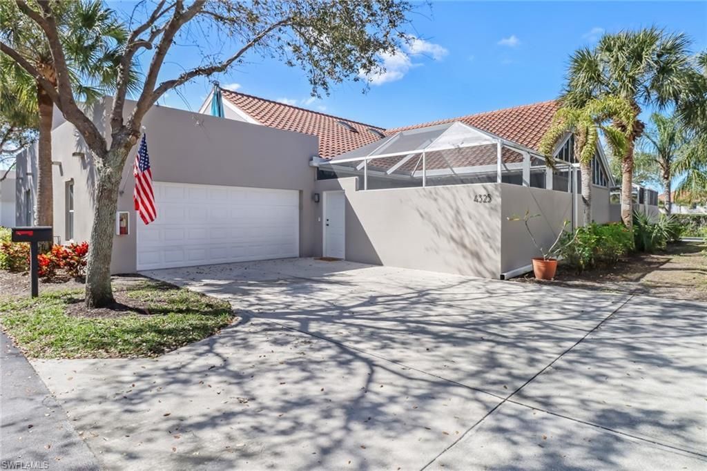 4325 Covey Cir, Unit 10B, Naples, FL 34109 Main Photo