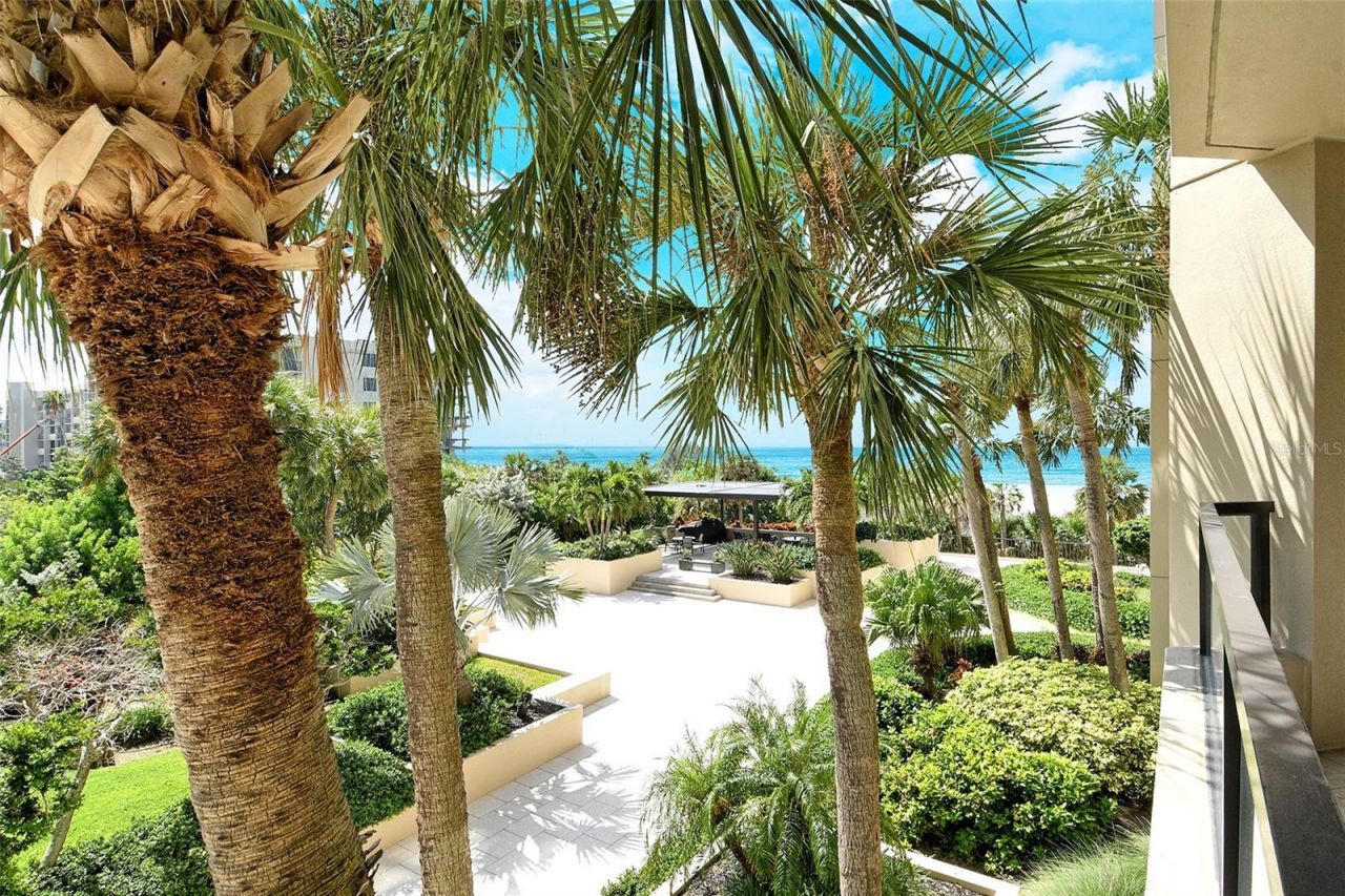 1211 Gulf Of Mexico Dr, Unit 108, Longboat Key, FL 34228 Photo