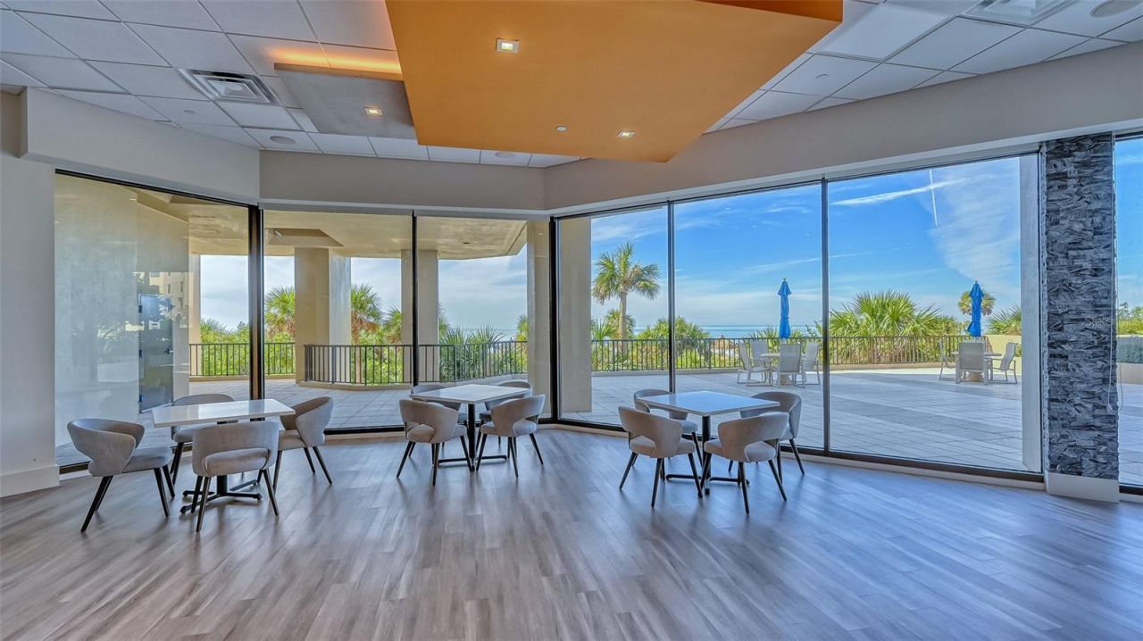 1211 Gulf Of Mexico Dr, Unit 108, Longboat Key, FL 34228 Photo