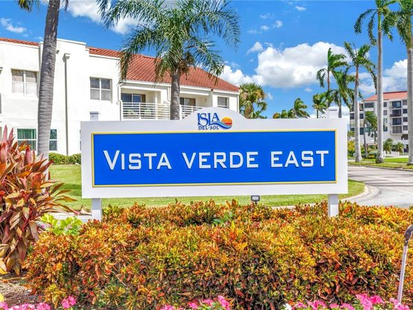 6085 BAHIA DEL MAR BOULEVARD, Unit 105, ST PETERSBURG, FL 33715