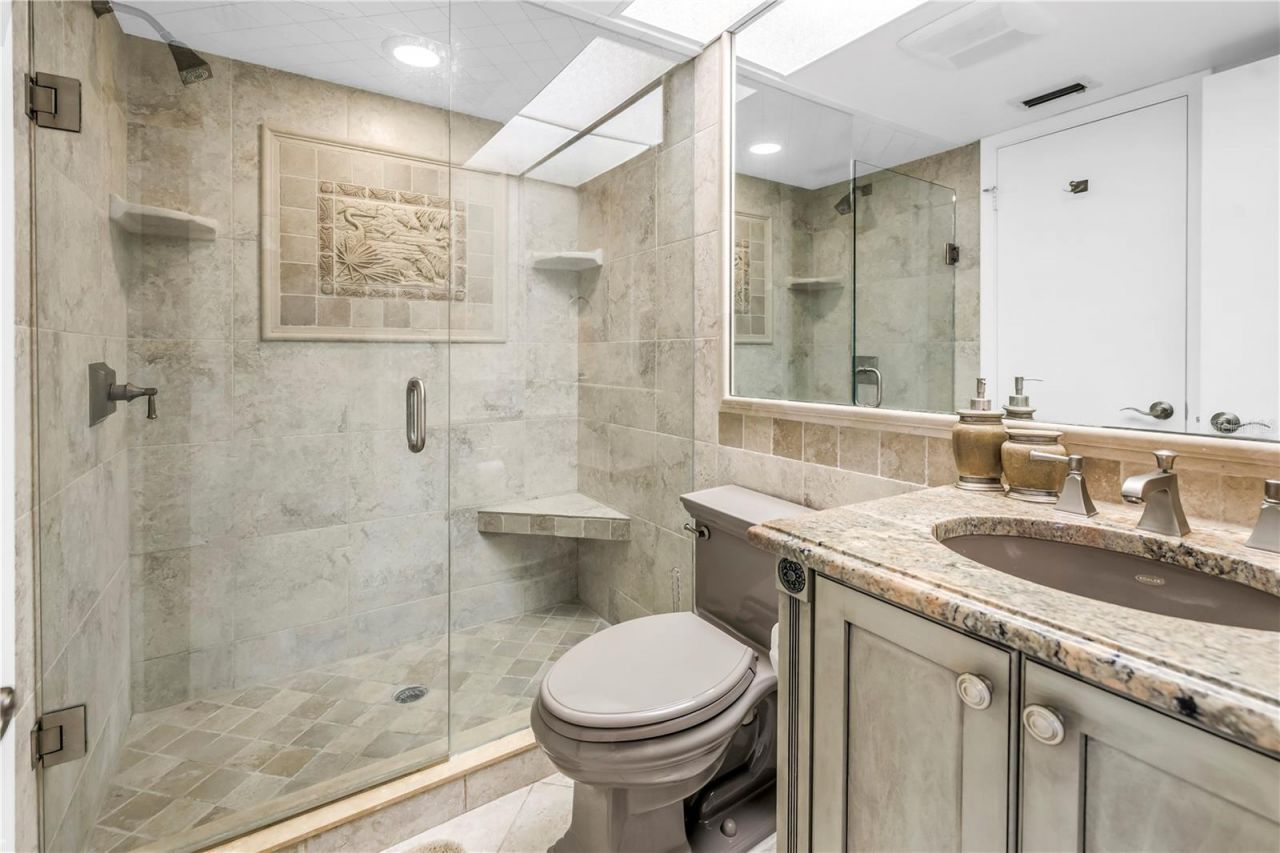 6085 Bahia Del Mar Boulevard, Unit 105, Saint Petersburg, FL 33715 Photo