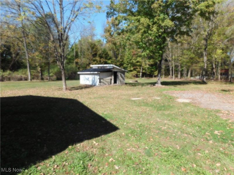 2009 Sodom Hutchings Road NE, Fowler, OH 44473 Photo 5