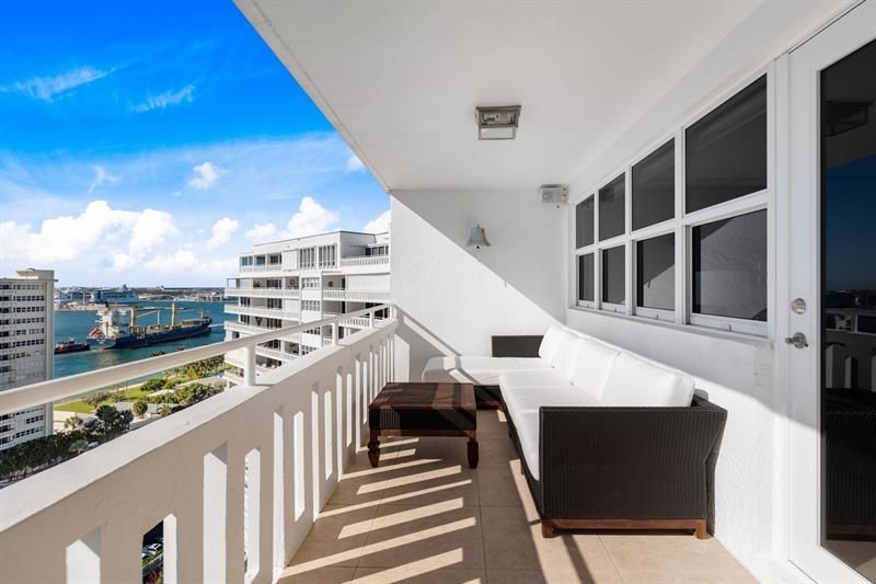 2000 S Ocean Drive, Unit 1810, Fort Lauderdale, FL 33316 Photo