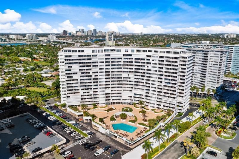 2000 S Ocean Drive, Unit 1810, Fort Lauderdale, FL 33316 Photo