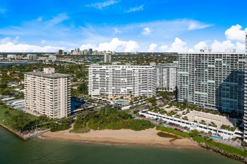 2000 S Ocean Drive, Unit 1810, Fort Lauderdale, FL 33316 Photo