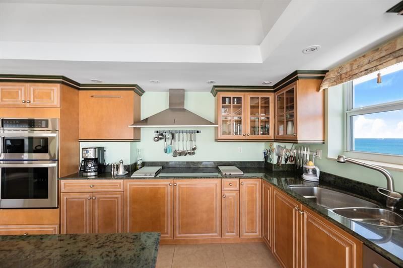 2000 S Ocean Drive, Unit 1810, Fort Lauderdale, FL 33316 Photo