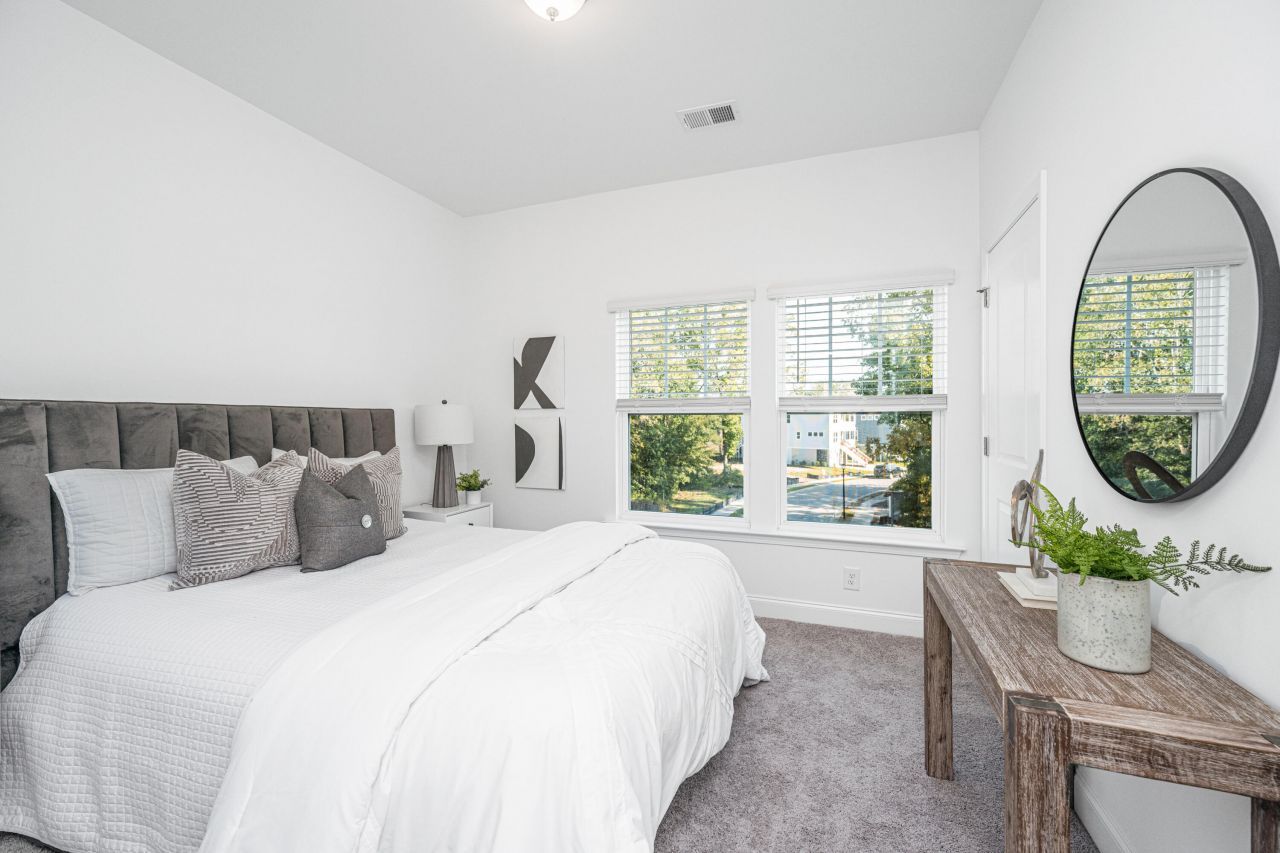 400 Gravy Train Street Photo 20