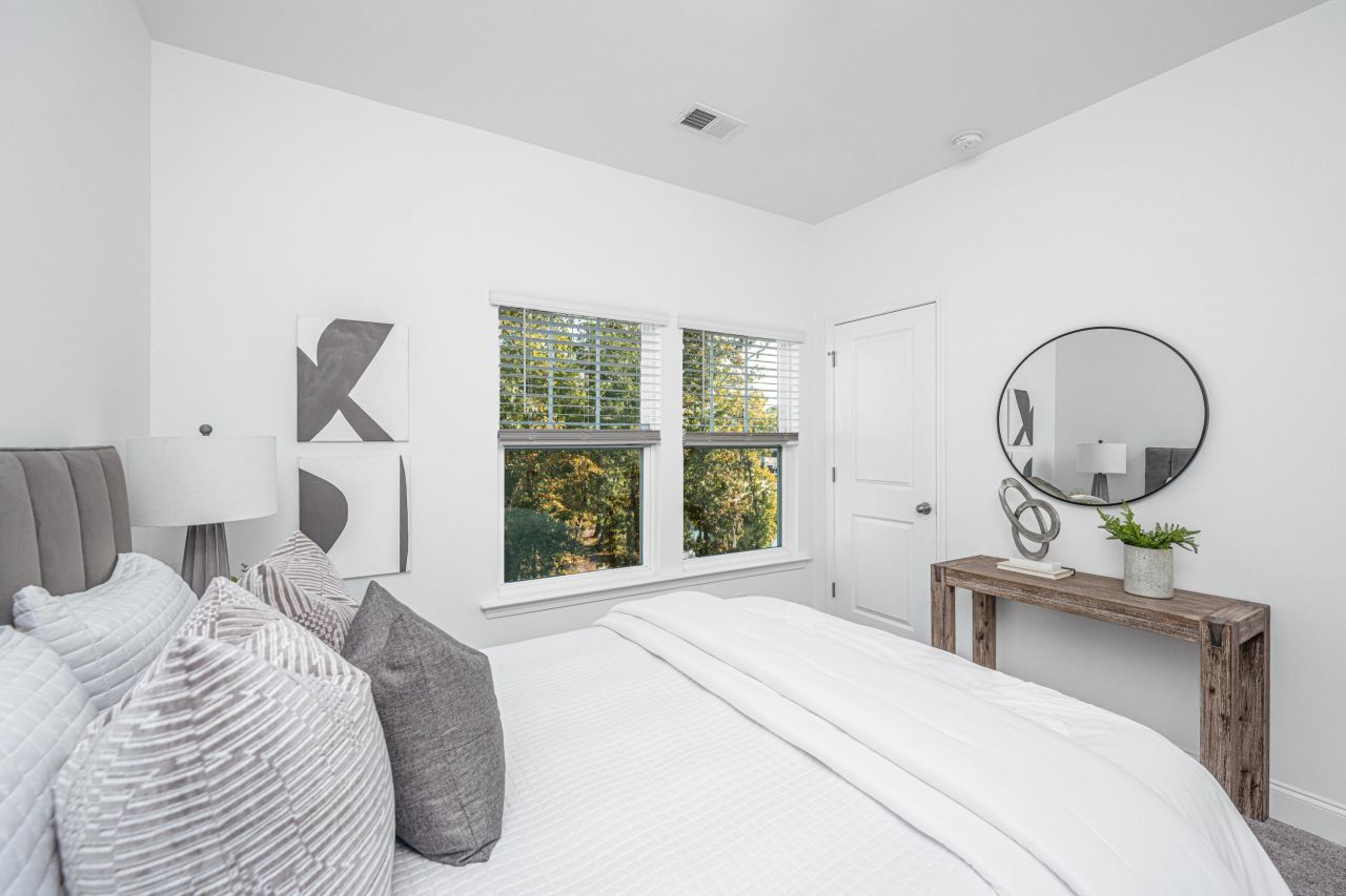 400 Gravy Train Street Photo 21