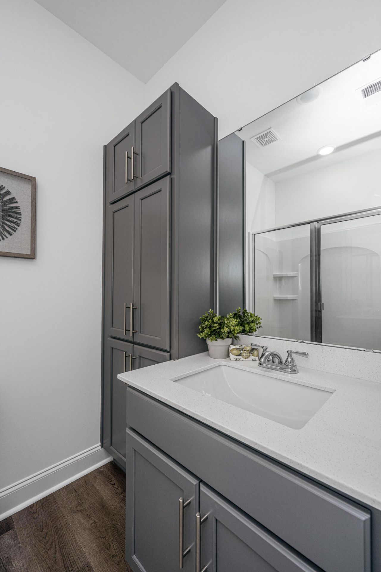 400 Gravy Train Street Photo 24