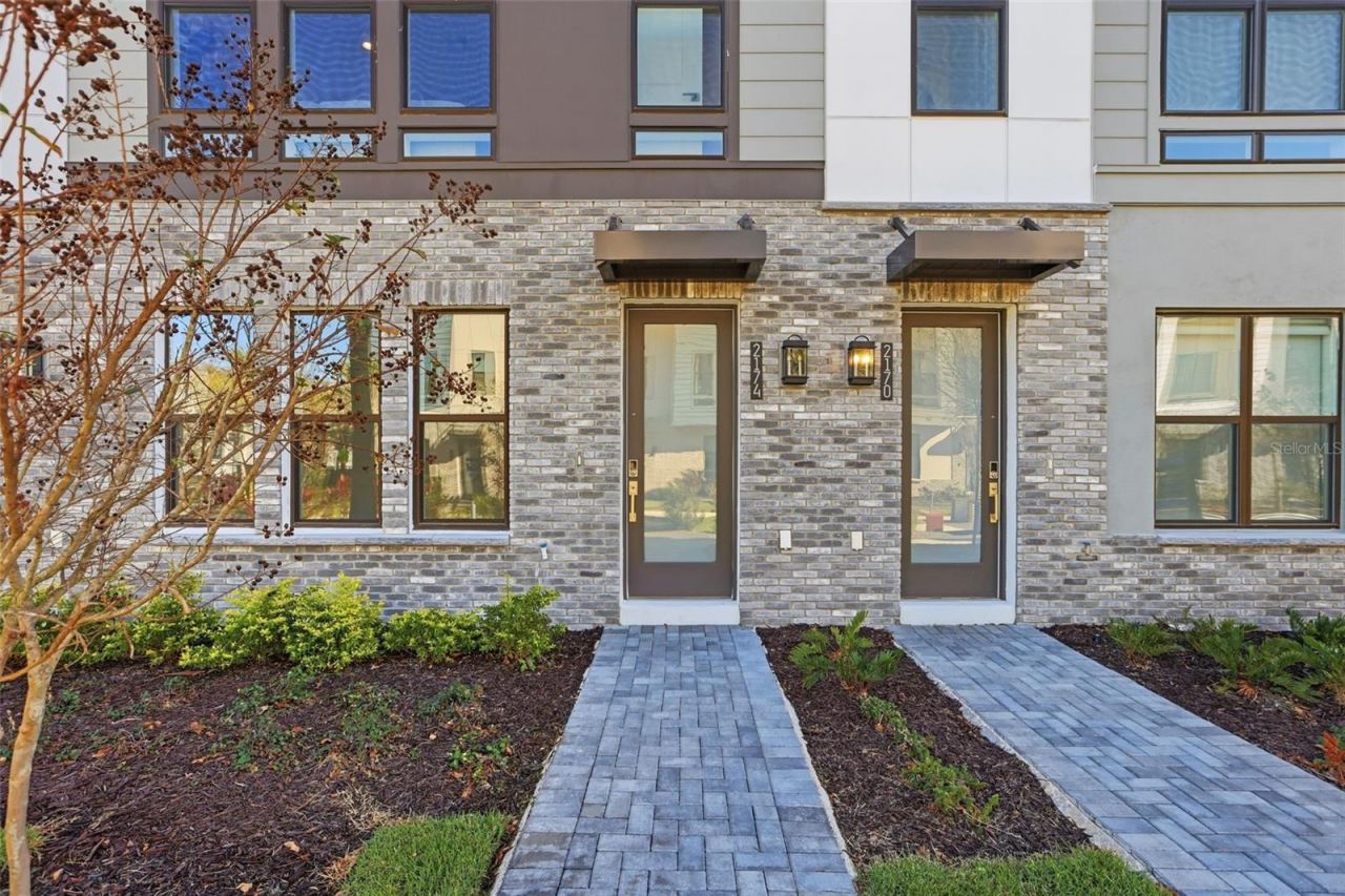 2174 Whitney Marsh Alley, Orlando, FL 32804 Main Photo