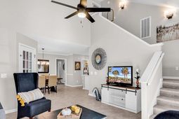 523 Drake Ln. photo 4