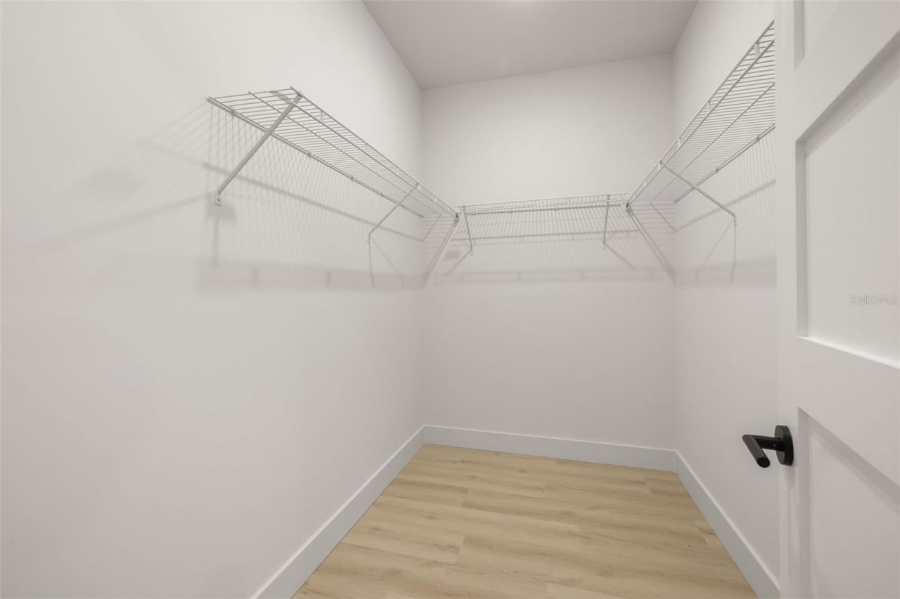 4019 Harrisburg Street Ne, Saint Petersburg, FL 33703 Photo