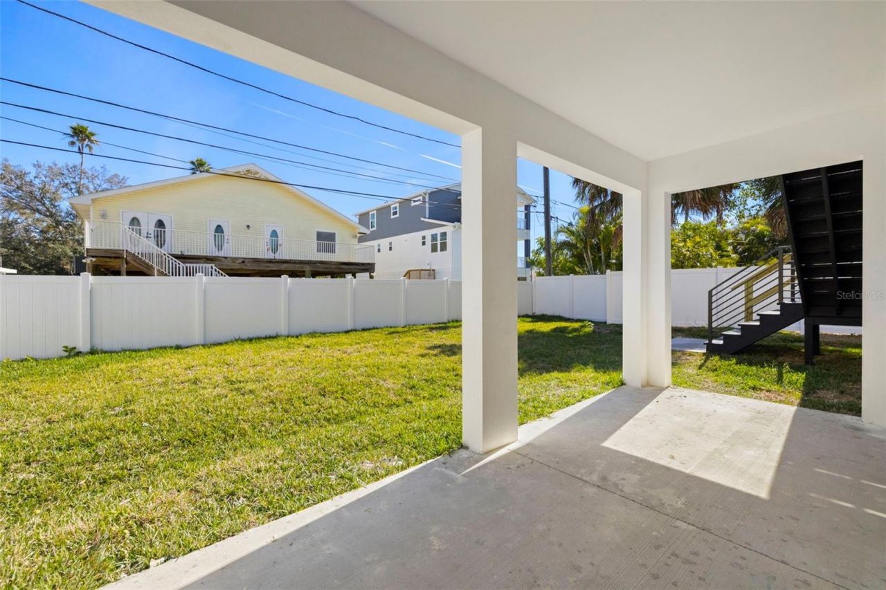 4019 Harrisburg Street Ne, Saint Petersburg, FL 33703 Photo