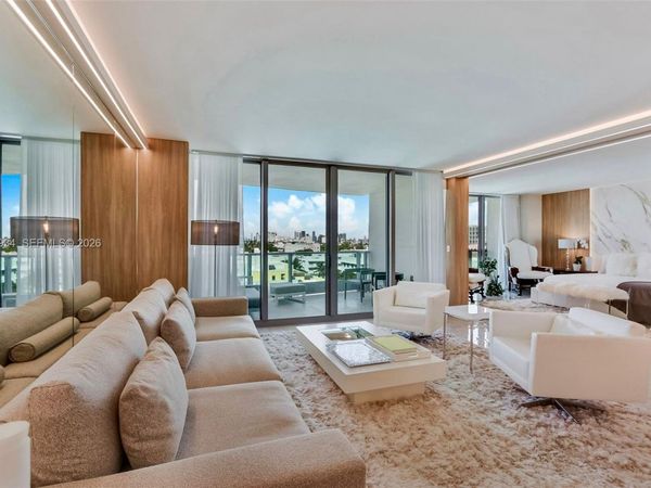 1455 Ocean Dr, Unit 811, Miami Beach, FL 33139
