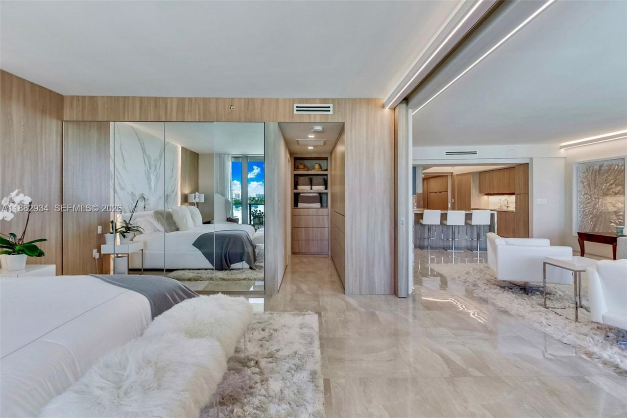 1455 Ocean Dr, Unit 811, Miami Beach, FL 33139 Photo