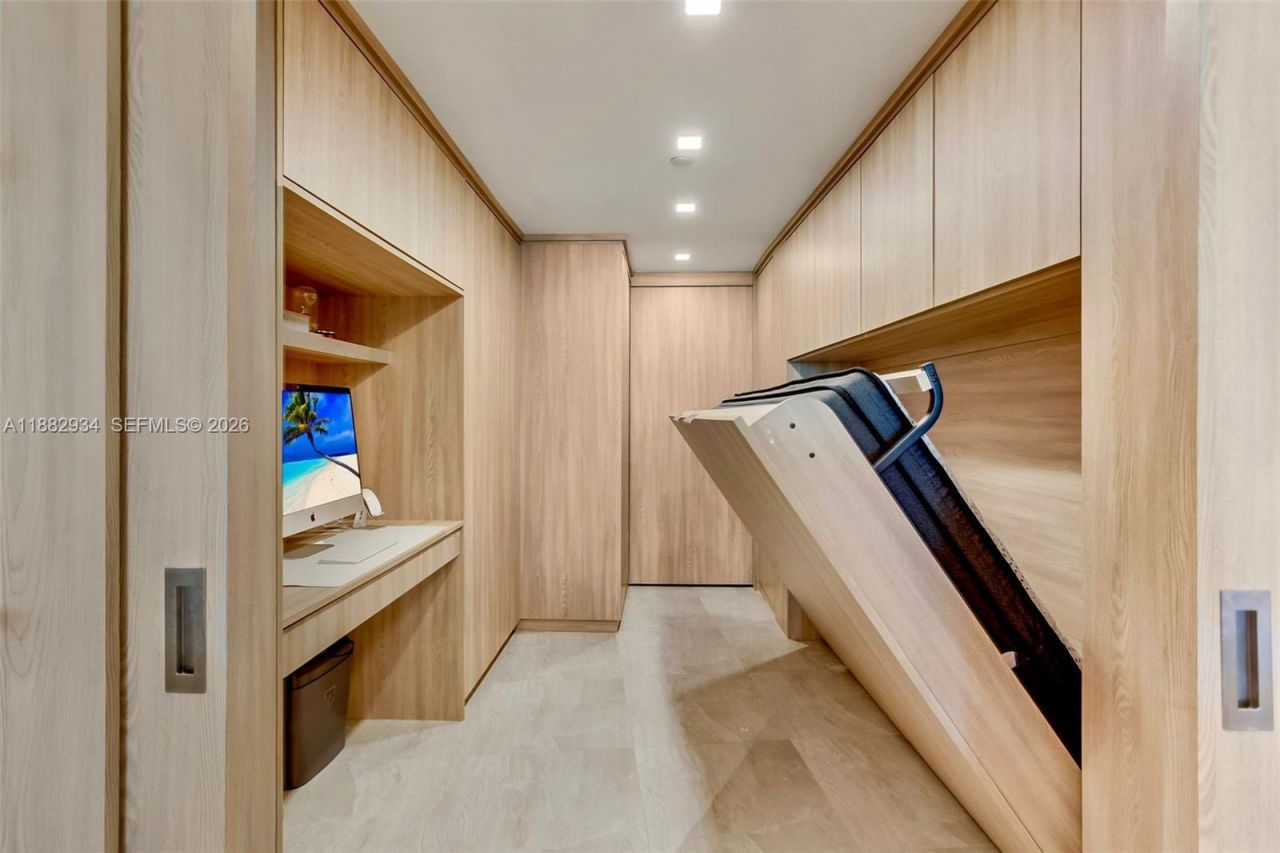 1455 Ocean Dr, Unit 811, Miami Beach, FL 33139 Photo