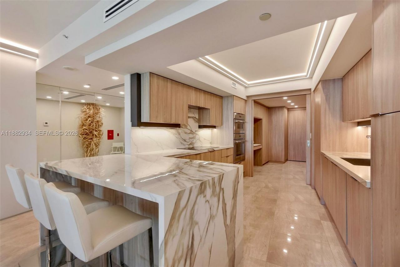 1455 Ocean Dr, Unit 811, Miami Beach, FL 33139 Photo