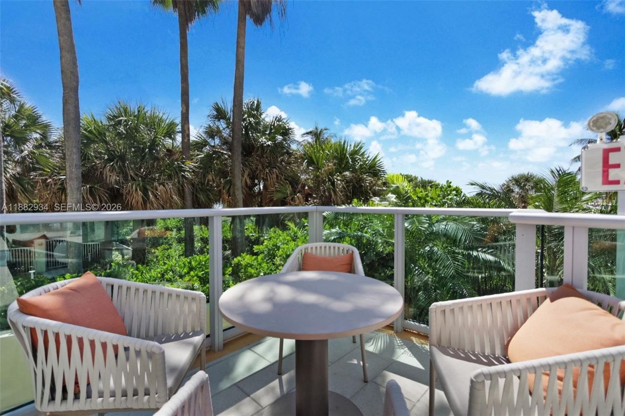 1455 Ocean Dr, Unit 811, Miami Beach, FL 33139 Photo