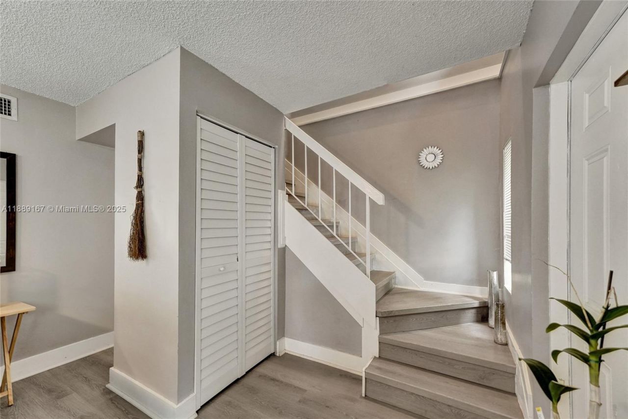2218 NW 59th Way, Unit 63-B, Lauderhill, FL 33313 Photo