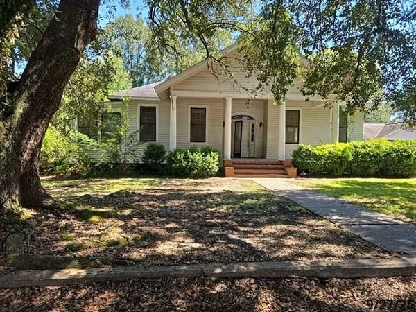2221 LEGLISE Street, Mansura, LA 71350