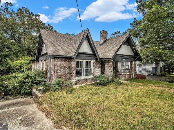 665 Lexington Avenue SW, Atlanta, GA 30310