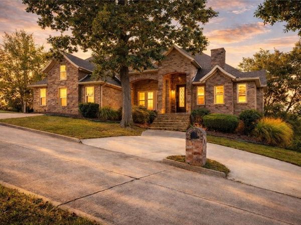 15871 Serenity Point Lane, Rogers, AR 72756