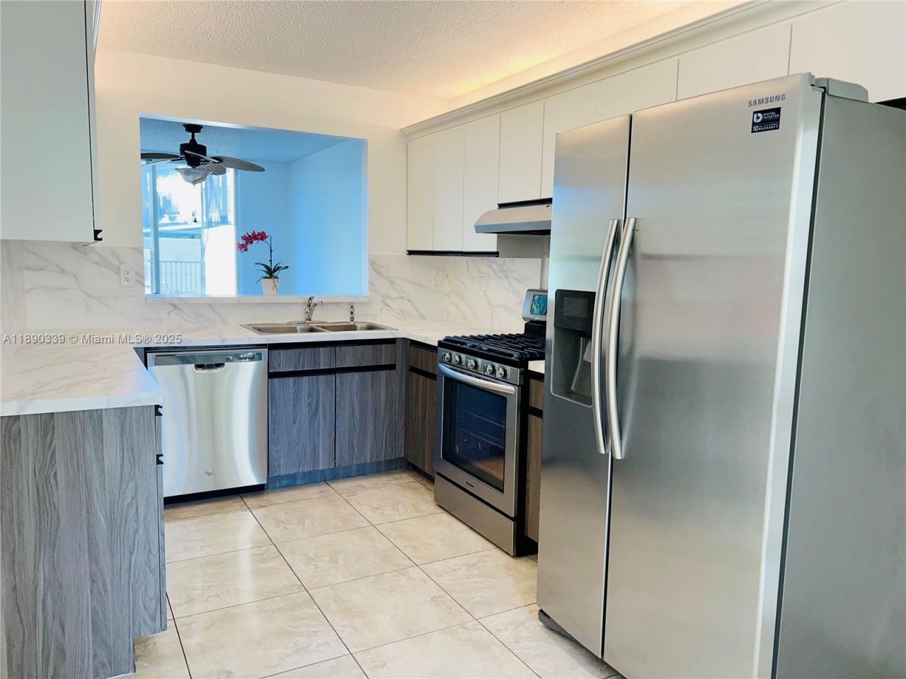 4530 NW 102nd Ct, Unit 4530, Doral, FL 33178 Photo