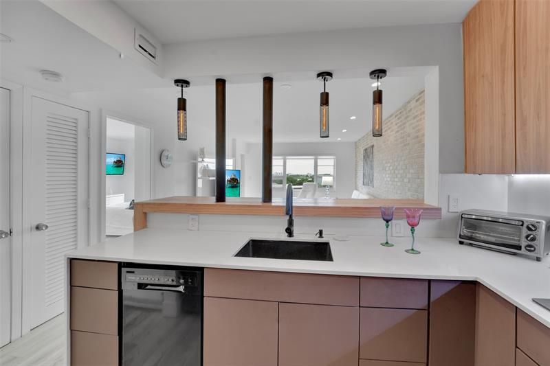 6000 N Ocean Boulevard, Unit 6E, Lauderdale by the Sea, FL 33308 Photo